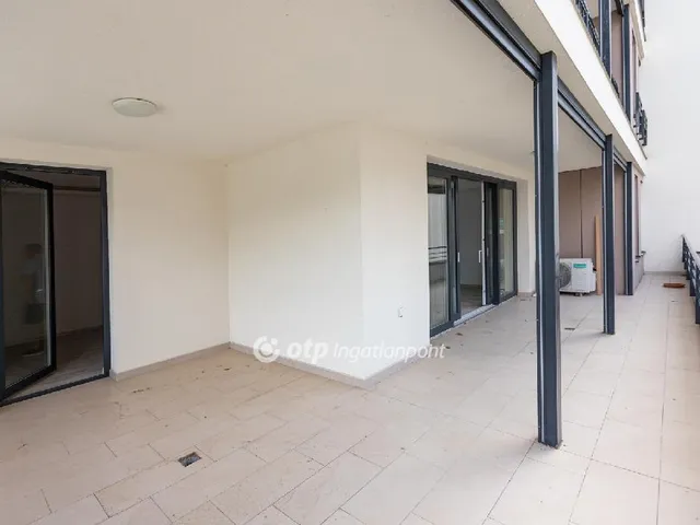 Eladó lakás Balatonkenese 91 nm