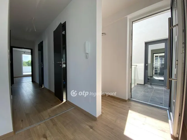 Eladó üdülő és hétvégi ház Siófok, Ezüstpart 58 nm