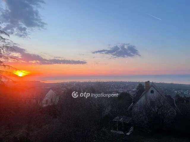 Eladó üdülő és hétvégi ház Csopak 122 nm