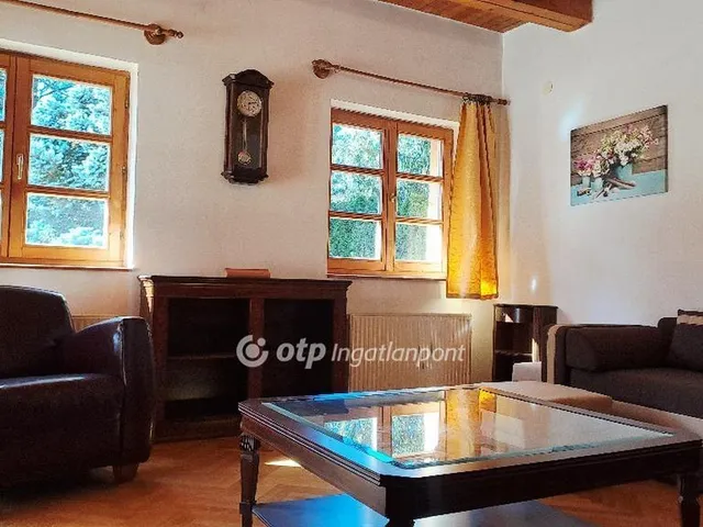 Eladó ház Balatonakarattya 98 nm