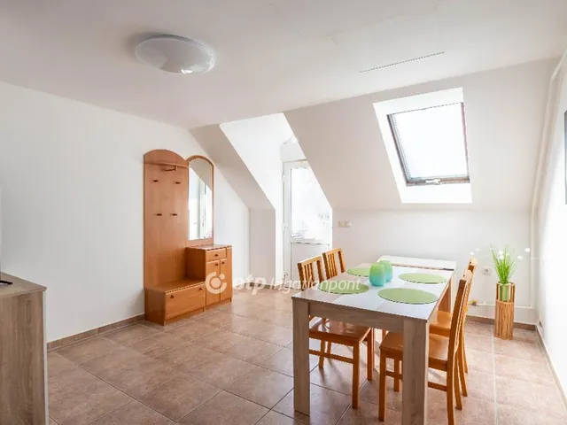 Eladó ház Sümeg 168 nm