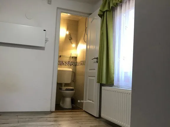 Eladó ház Eplény 160 nm