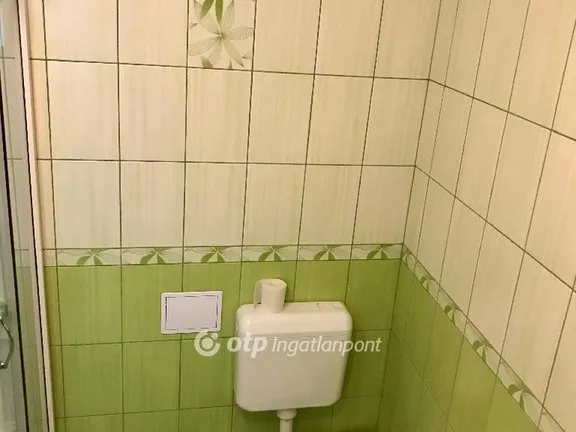 Eladó ház Eplény 160 nm