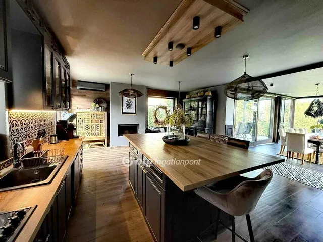 Eladó üdülő és hétvégi ház Tihany 218 nm