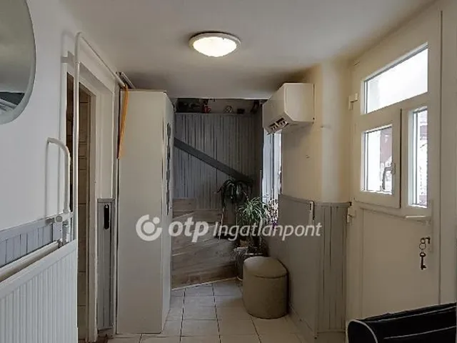 Eladó ház Ajka 120 nm