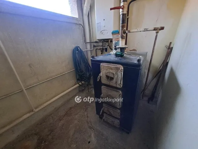 Eladó ház Zirc 77 nm