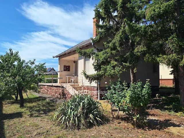 Eladó üdülő és hétvégi ház Alsóörs 40 nm