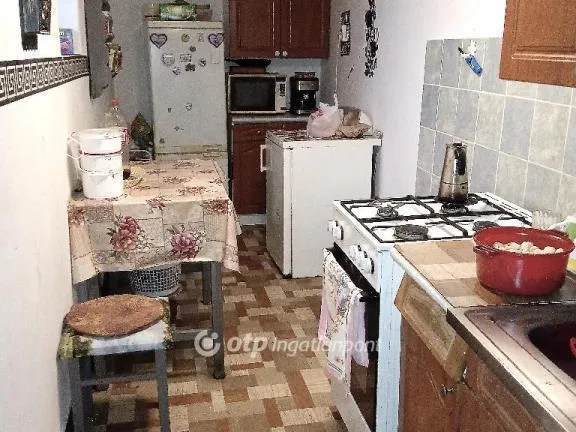 Eladó ház Ajka 69 nm