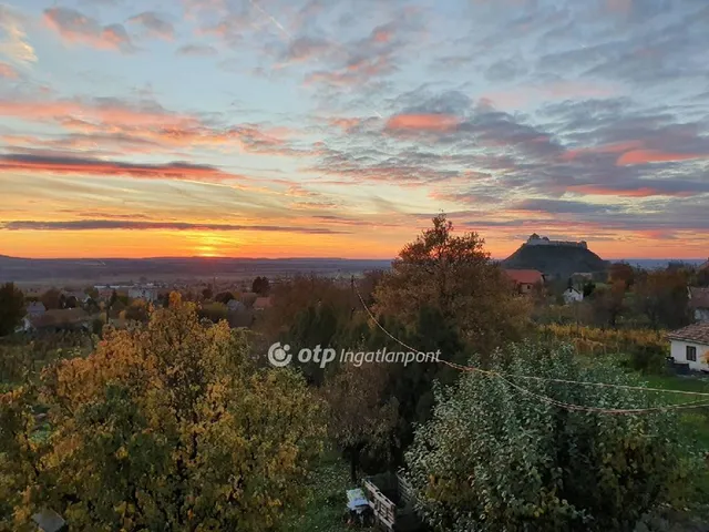 Eladó üdülő és hétvégi ház Sümeg 90 nm