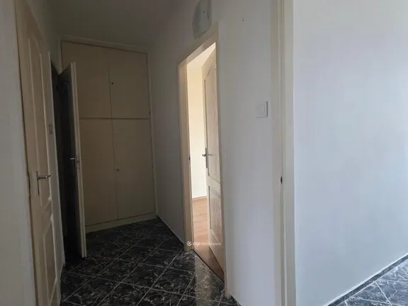 Eladó lakás Ajka 54 nm