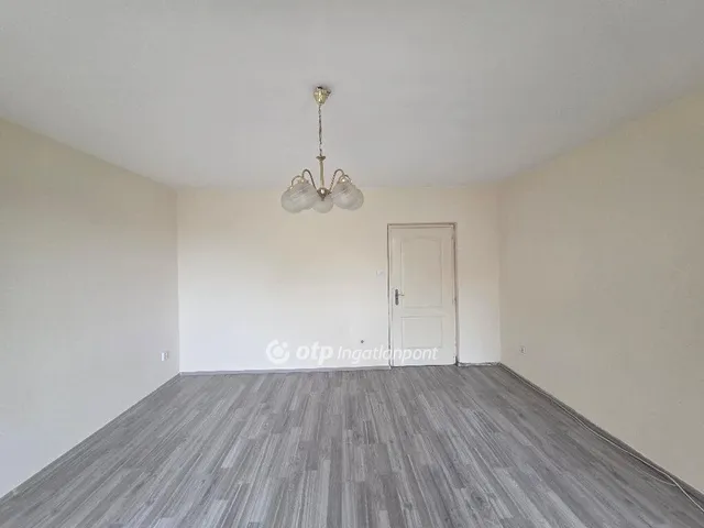 Eladó lakás Ajka 54 nm