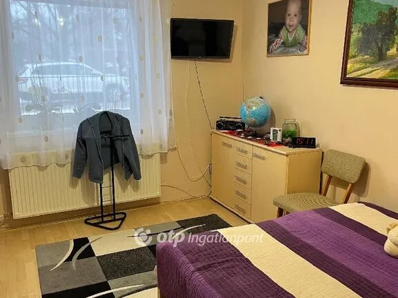 Eladó ház Ajka 66 nm