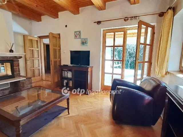 Eladó ház Balatonakarattya 98 nm