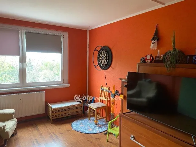 Eladó lakás Ajka 36 nm