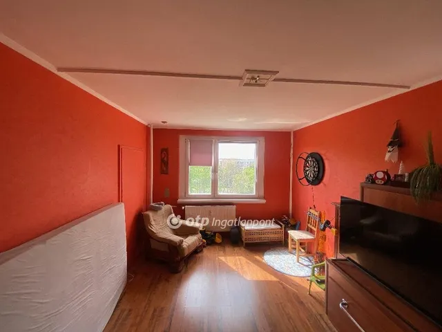 Eladó lakás Ajka 36 nm