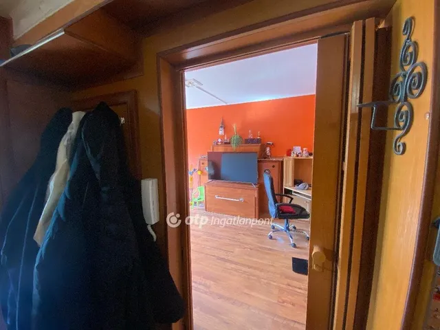 Eladó lakás Ajka 36 nm