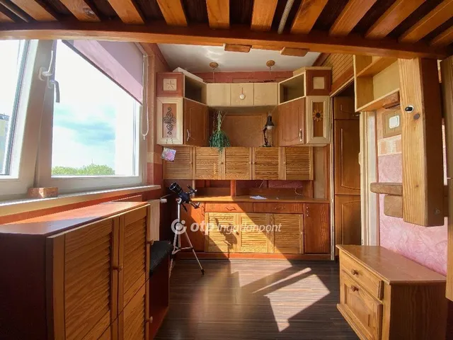 Eladó lakás Ajka 36 nm