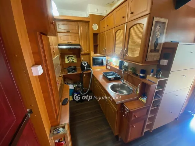 Eladó lakás Ajka 36 nm