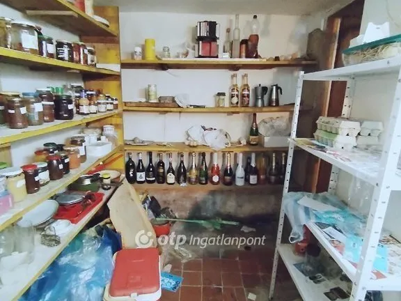 Eladó ház Ajka, Kórházdomb 170 nm