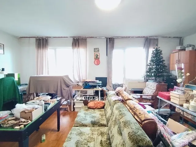 Eladó ház Ajka, Kórházdomb 170 nm