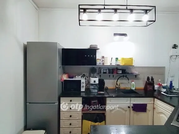 Eladó lakás Ajka 39 nm