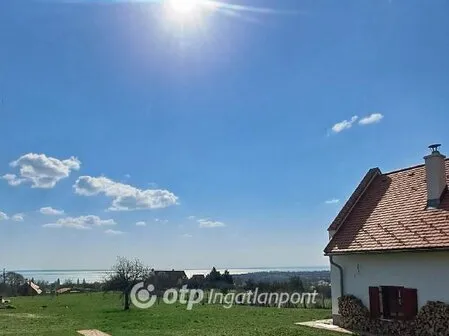 Eladó üdülő és hétvégi ház Balatonalmádi 138 nm
