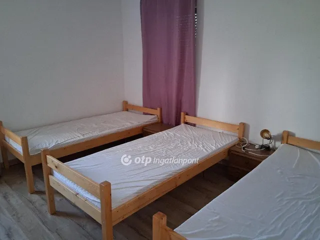 Eladó ház Balatonalmádi 368 nm