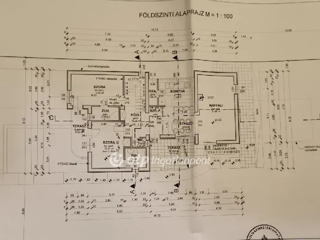 Eladó ház Paloznak 270 nm