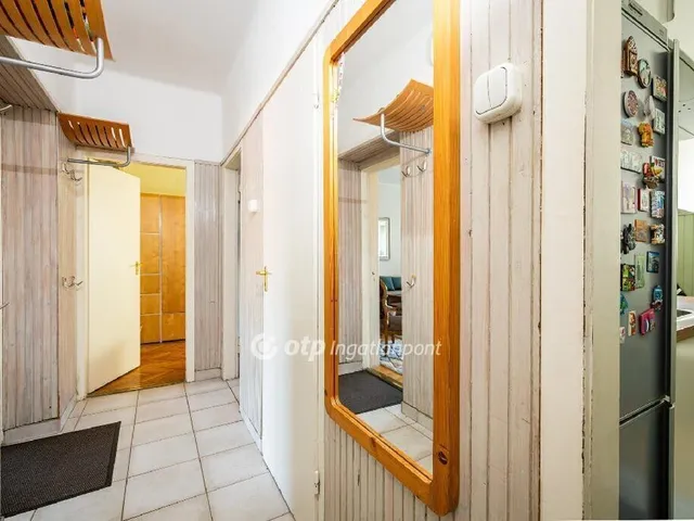 Eladó lakás Veszprém, Belváros 74 nm