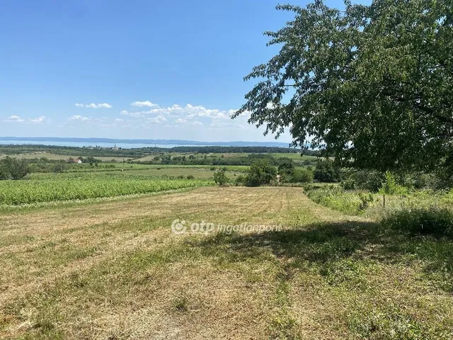 Eladó telek Zánka 3390 nm