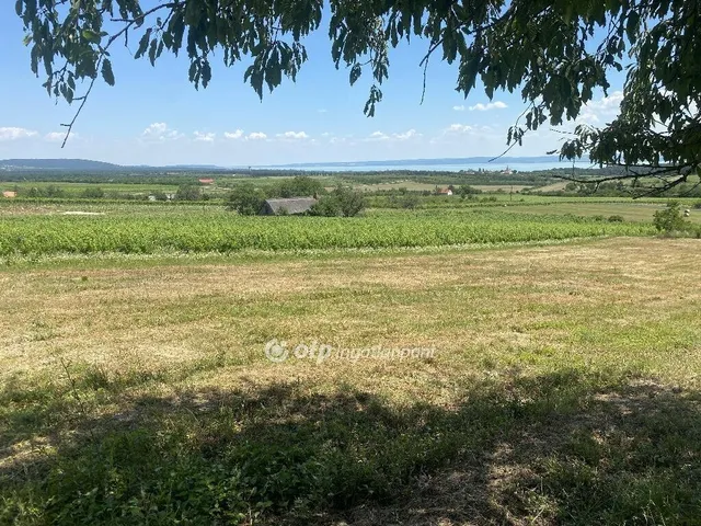 Eladó telek Zánka 3390 nm