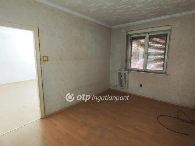 Eladó lakás Várpalota 51 nm