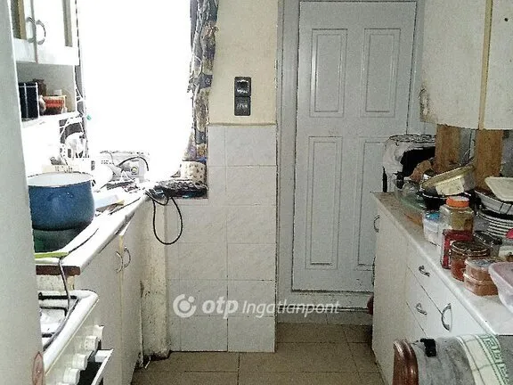 Eladó lakás Ajka 44 nm