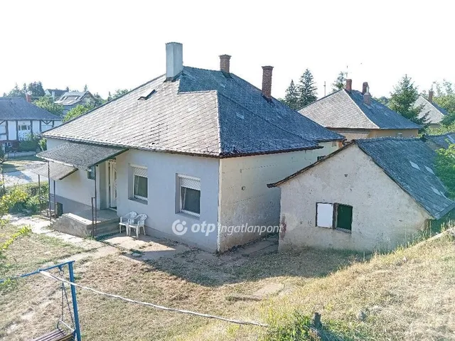 Eladó ház Úrkút 102 nm