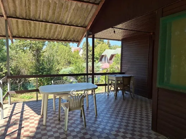 Eladó nyaraló Balatonakarattya 83 nm