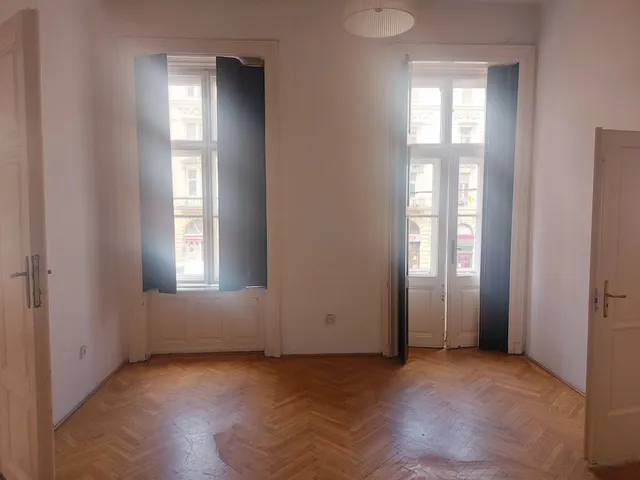 Eladó lakás Budapest IX. kerület, Középső Ferencváros 120 nm