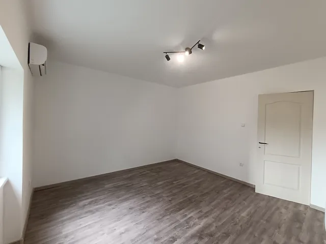 Eladó lakás Budapest XI. kerület 28 nm