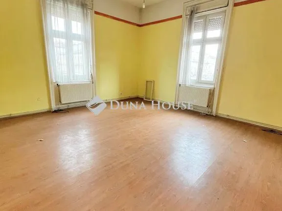 Eladó lakás Budapest VI. kerület 176 nm