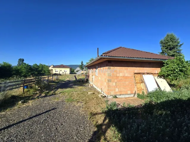 Eladó ház Vértesszőlős, Szőlősi dűlő 103 nm