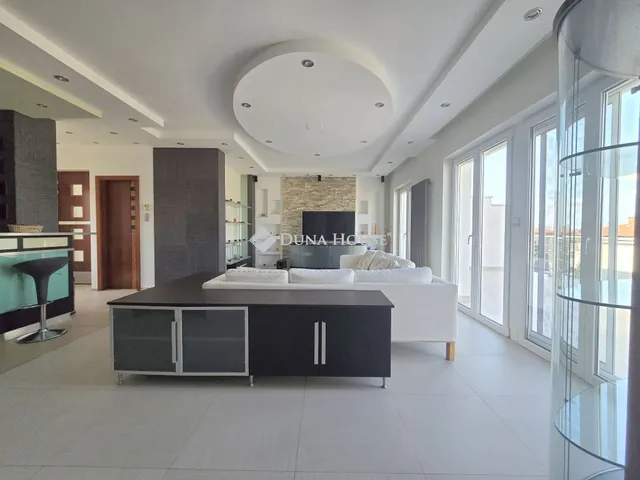 Eladó lakás Siófok 101 nm