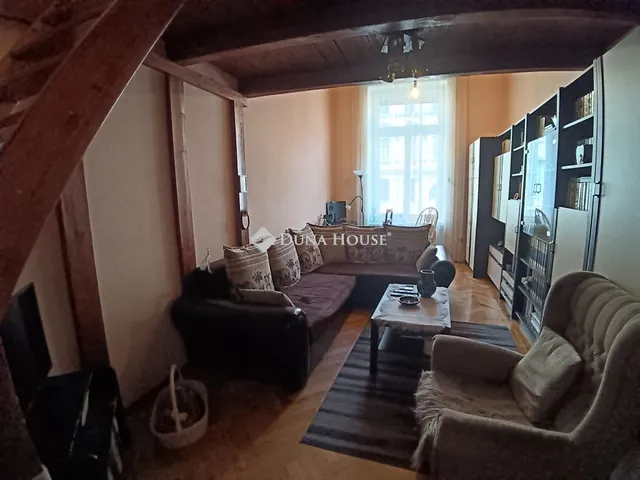 Eladó lakás Budapest V. kerület, Kossuth Lajos utca 38 nm