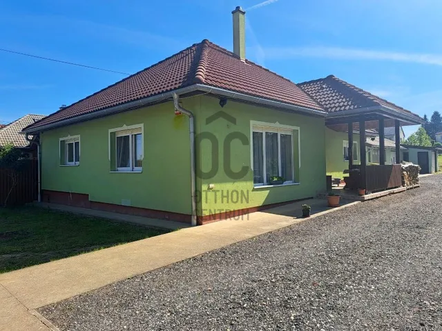Eladó ház Nádasd 143 nm