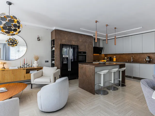 Eladó ház Budapest XV. kerület, Pestújhely 240 nm