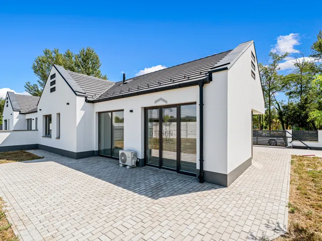 Eladó ház Szigetmonostor 85 nm