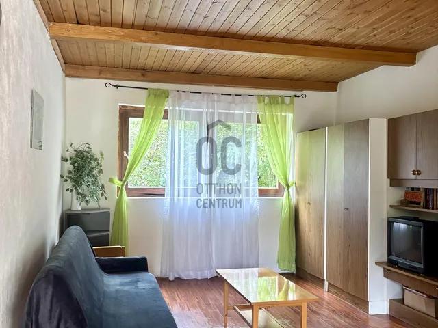 Eladó nyaraló Mogyoród 45 nm