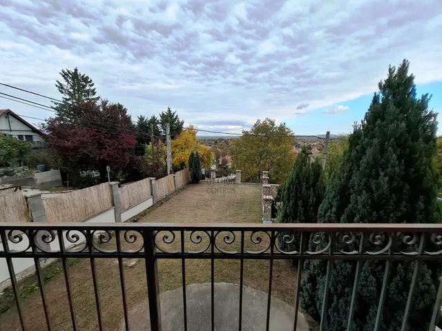 Eladó ház Budakalász 134 nm