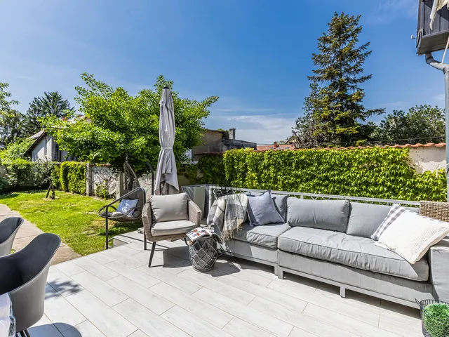 Eladó ház Budapest XV. kerület, Pestújhely 240 nm