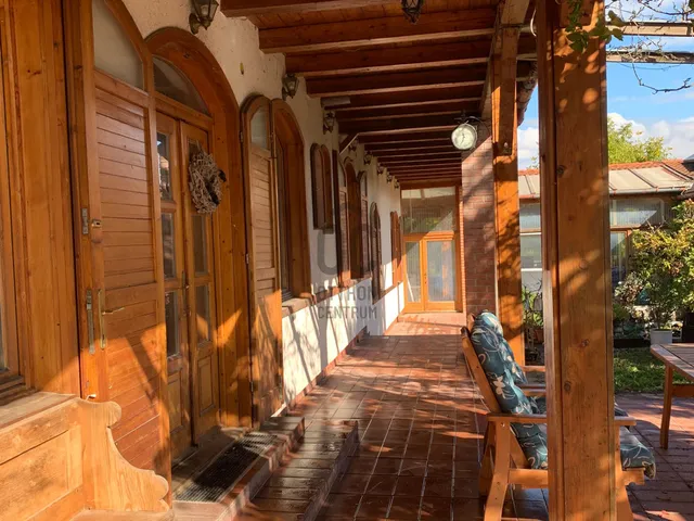 Eladó ház Mogyoród 180 nm