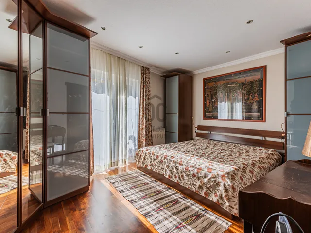 Kiadó ház Budakalász 134 nm