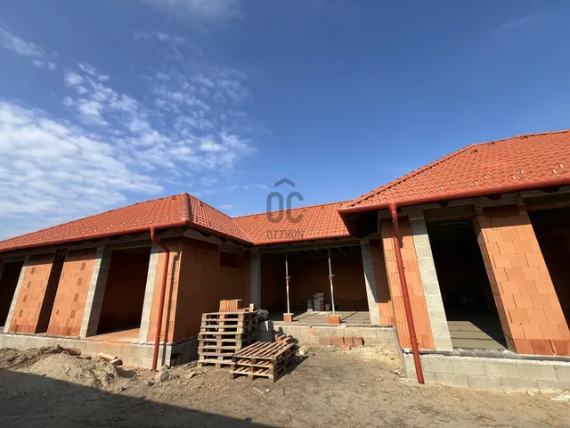 Eladó ház Fót, Öregfalu 185 nm